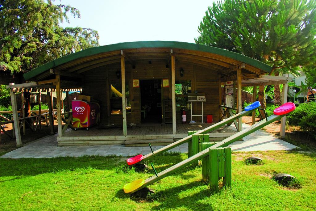Aska Costa Holiday Club シダ エクステリア 写真